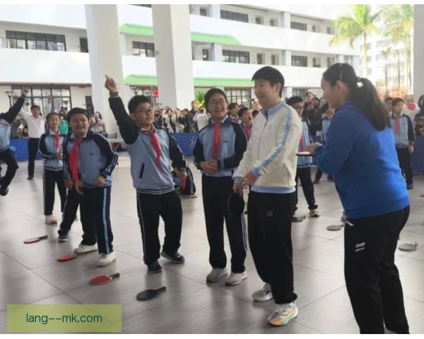 世乒赛小场对抗训练，提升近台衔接与反应速度
